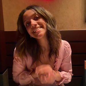 Meet your Posher, Cam